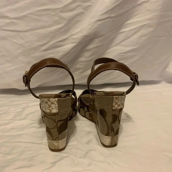 Coach Alina sandals size 8.5 - Picture 4 of 9